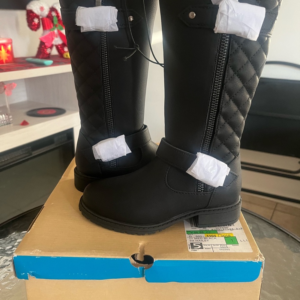 Stylish Black Kids Boots